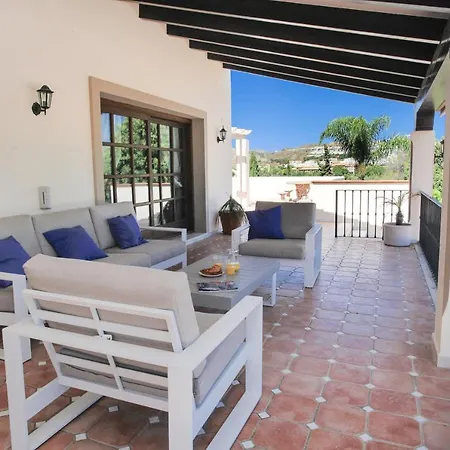 Africa - Large Delightful On 5000m2 With Private Pool Golf Views Villa *