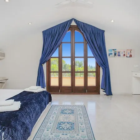 Villa Africa - Large Delightful On 5000m2 With Private Pool Golf Views *