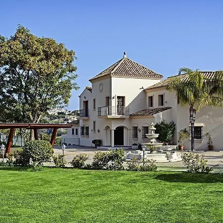 Africa - Large Delightful On 5000m2 With Private Pool Golf Views Villa Estepona